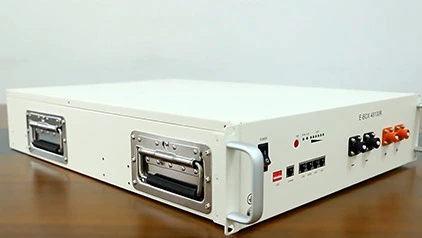 Boîte électronique-48100R